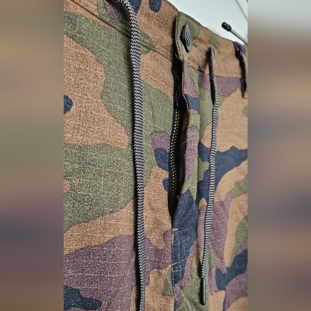 686 Men’s Camo Cargo Pants - Everywhere® Merino-Lined Pant - Picture 4 of 7